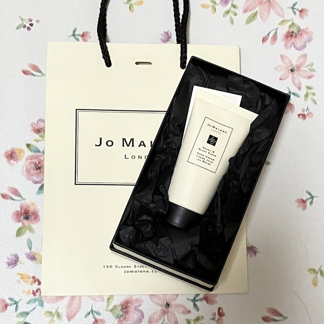 Jo Malone(ジョーマローン)の【新品未使用】ジョーマローン　ハンドクリーム　50ml コスメ/美容のボディケア(ハンドクリーム)の商品写真