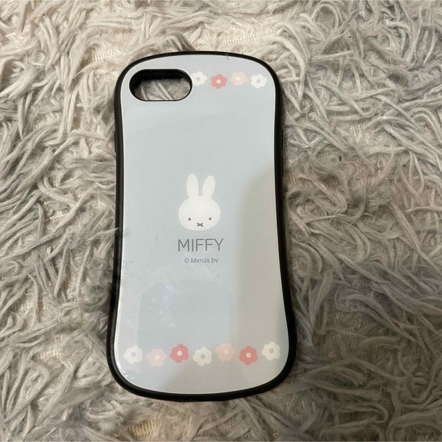 miffy(ミッフィー)のiPhone SE ミッフィー ケース スマホ/家電/カメラのスマホアクセサリー(iPhoneケース)の商品写真