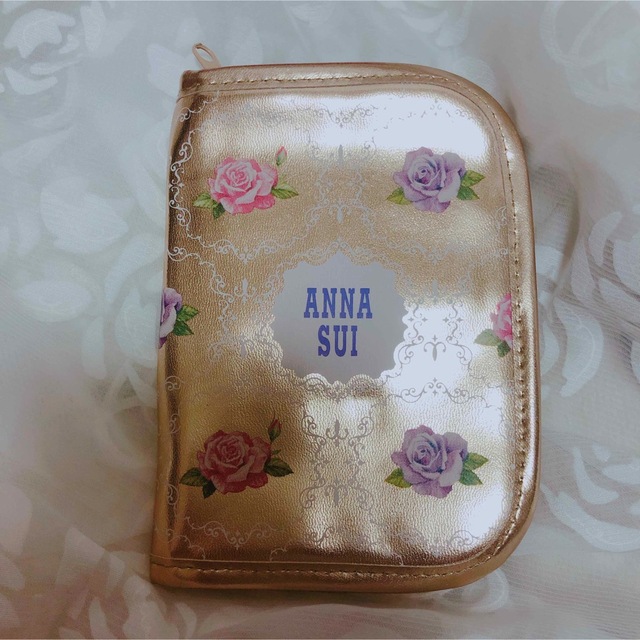 ANNA SUI(アナスイ)のANNA SUI マルチケース パスポートケース 通帳ケース レディースのファッション小物(ポーチ)の商品写真