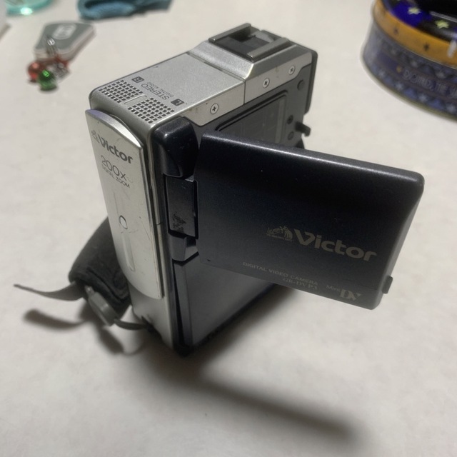 動作品 Victor miniDV ビデオカメラ GR-DV P3 動作品 Victor miniDV ビデオカメラ GR-DV P3