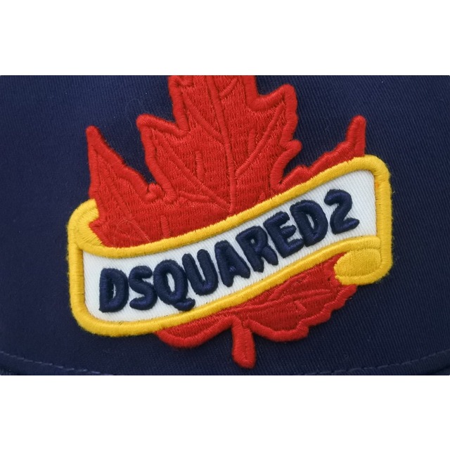 レア新品!DSQUARED2~ディースクエアード ネイビー レッドロゴ刺繍