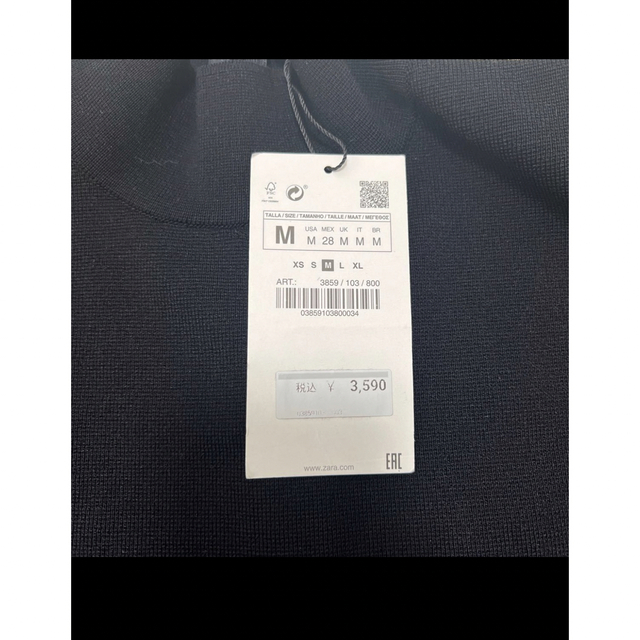 ZARA(ザラ)の未使用　ZARA 肩パッド入り　トップス レディースのトップス(Tシャツ(半袖/袖なし))の商品写真