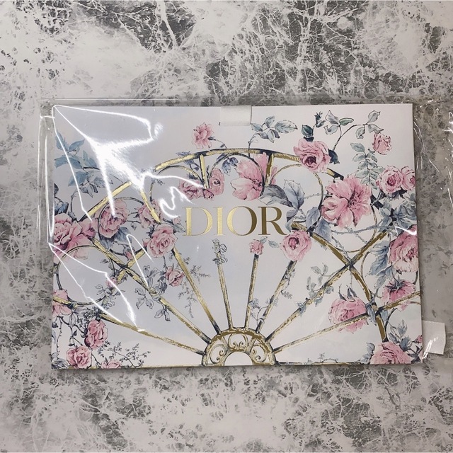 Dior(ディオール)のDior 限定ショップ袋　小サイズ レディースのバッグ(ショップ袋)の商品写真