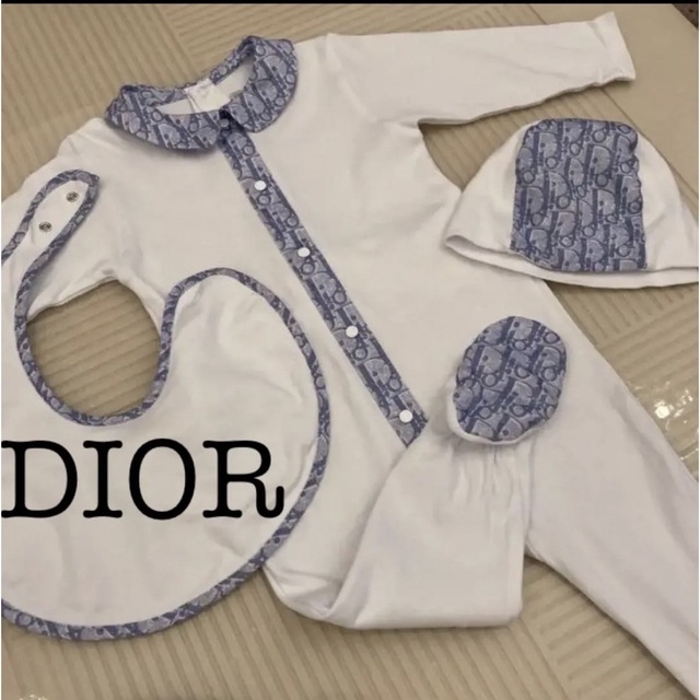 ディオール　babydior ロンパース　スタイ　帽子