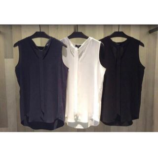 Theory(シャツ/ブラウス(半袖/袖なし))のフリマアイテム一覧 Theory(シャツ/ブラウス(半袖/袖なし))のフリマアイテム一覧