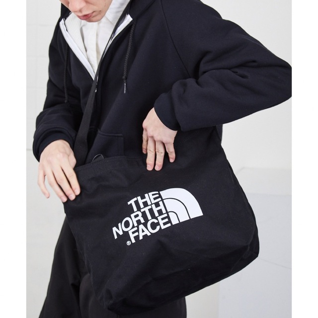 THE NORTH FACE(ザノースフェイス)の韓国ノースフェイスホワイトレーベル大容量ロゴショルダーバッグトートバッグブラック メンズのバッグ(ショルダーバッグ)の商品写真