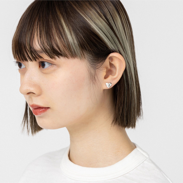 HUMAN MADE(ヒューマンメイド)のHEART SILVER EARRINGS  human made ピアス ①② レディースのアクセサリー(ピアス)の商品写真