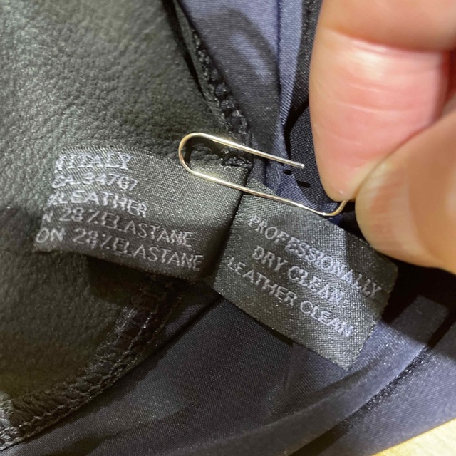 PRADA - プラダ/Vネックレザー+ナイロンシャツ希少品の通販 by PRADA - プラダ/Vネックレザー+ナイロンシャツ希少品の通販 by