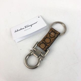サルヴァトーレフェラガモ キーホルダー(レディース)の通販 200点以上
