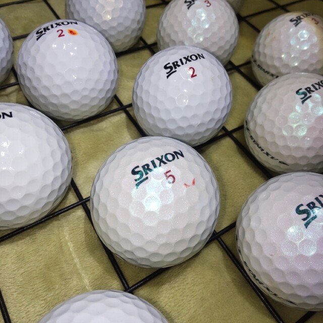 Srixon(スリクソン)のスリクソン Z-STARxv (13球A〜AB) ロストボール スポーツ/アウトドアのゴルフ(その他)の商品写真