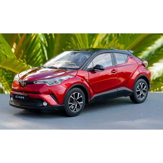 ミニカー 1/18 トヨタ C-HR 2019 レッドおもちゃ/ぬいぐるみ