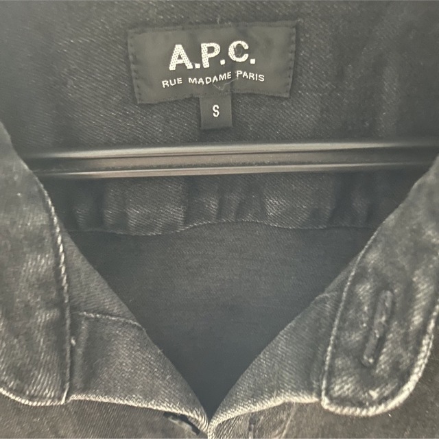 A.P.C(アーペーセー)のA.P.Cブラックデニムシャツ メンズのトップス(シャツ)の商品写真