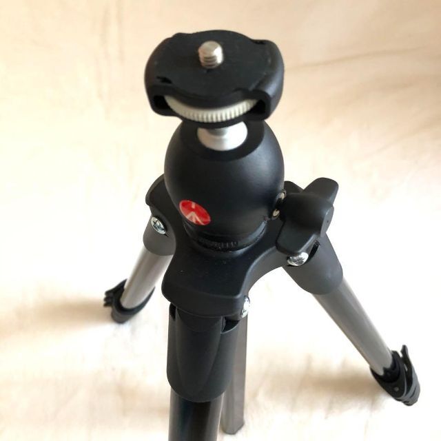 Manfrotto(マンフロット)のManfrotto マンフロット コンパクトライト カメラ用 三脚 スマホ/家電/カメラのカメラ(その他)の商品写真