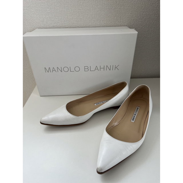 マノロブラニクMANOLO BLAHNIK BBパンプス