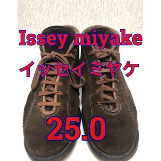 イッセイミヤケメン(ISSEY MIYAKE MEN)のイッセイミヤケ　ハイカットスウェードシューズ(ブーツ)