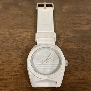 アディダス(adidas)のadidas アディダス 腕時計 ホワイト(腕時計(アナログ))