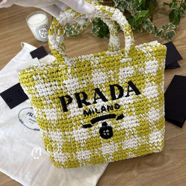 新品新作　PRADA　プラダ　ストライプラフィアスモールトートバッグ　かごバッグ