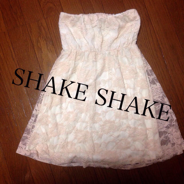 SHAKE SHAKE(シェイクシェイク)のSHAKE SHAKE 総レースワンピ レディースのワンピース(ミニワンピース)の商品写真