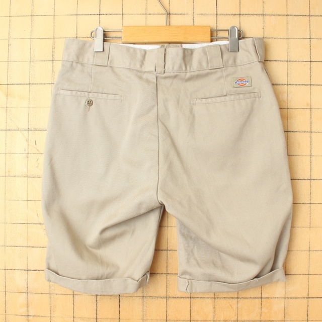 Dickies(ディッキーズ)のUSA製 ディッキーズ874カットオフベージュ W33ショートパンツ ss118 メンズのパンツ(ショートパンツ)の商品写真