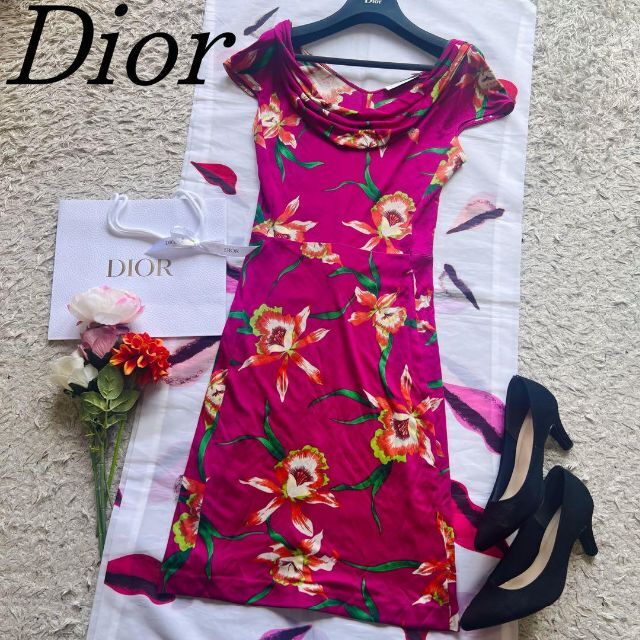 【美品】Christian Dior 総柄ワンピース ピンク フレンチスリーブ