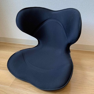 MTG スタイルスマート ブラック 姿勢矯正 腰痛 骨盤サポートチェア 座椅子(座椅子)
