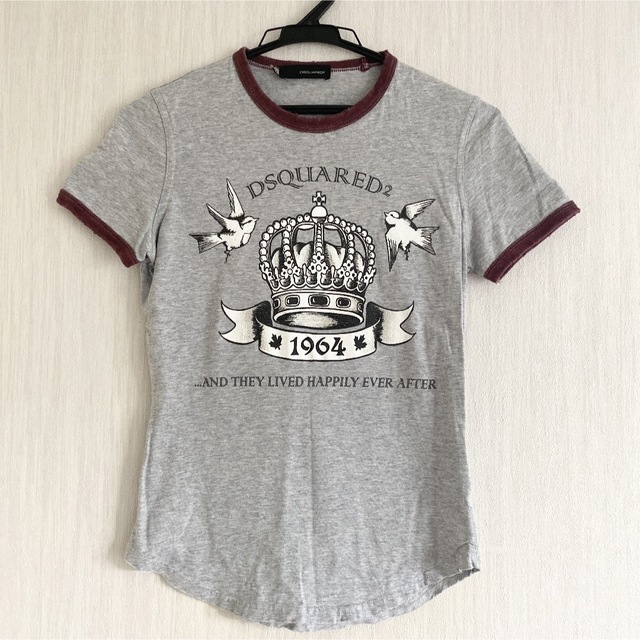 DSQUARED2(ディースクエアード)のヒロ様専用　極美品DSQUARED2 Tシャツ レディースのトップス(Tシャツ(半袖/袖なし))の商品写真