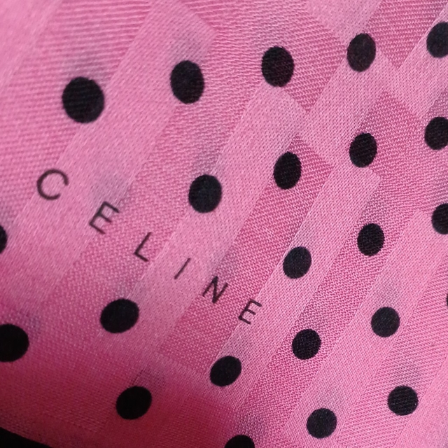 celine(セリーヌ)の値下げ📌セリーヌ☆大判ハンカチ レディースのファッション小物(ハンカチ)の商品写真