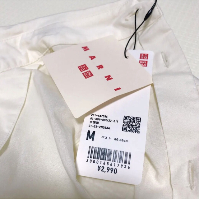 UNIQLO(ユニクロ)のタックブラウス（ノースリーブ）／UNIQLO×MARNI レディースのトップス(シャツ/ブラウス(半袖/袖なし))の商品写真