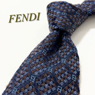 フェンディ(FENDI)の【美品】フェンディ ネクタイ ズッカ柄 FF ジャカード織 イタリア製 ネイビー(ネクタイ)