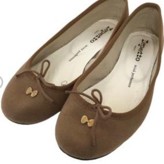 ミナペルホネン(mina perhonen)の未使用ミナペルホネンminaperhonen×repetto キャメル37.5(バレエシューズ)