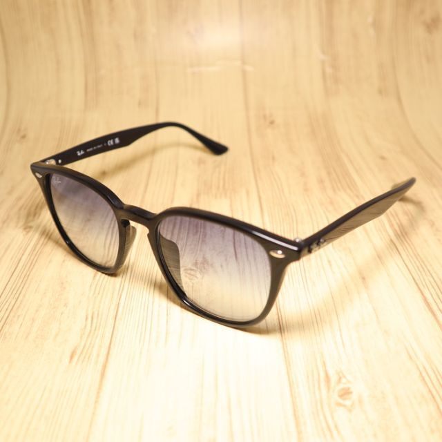 Ray-Ban(レイバン)の高速で発送！　国内正規品　レイバン　朝倉未来着用！　RB4258F-601/19 メンズのファッション小物(サングラス/メガネ)の商品写真