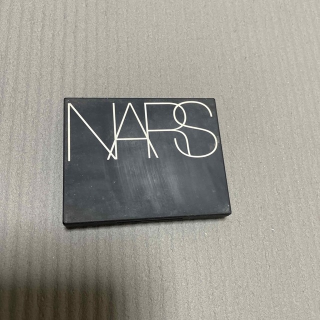 NARS(ナーズ)のNARS アイシャドウ　パレット コスメ/美容のベースメイク/化粧品(アイシャドウ)の商品写真