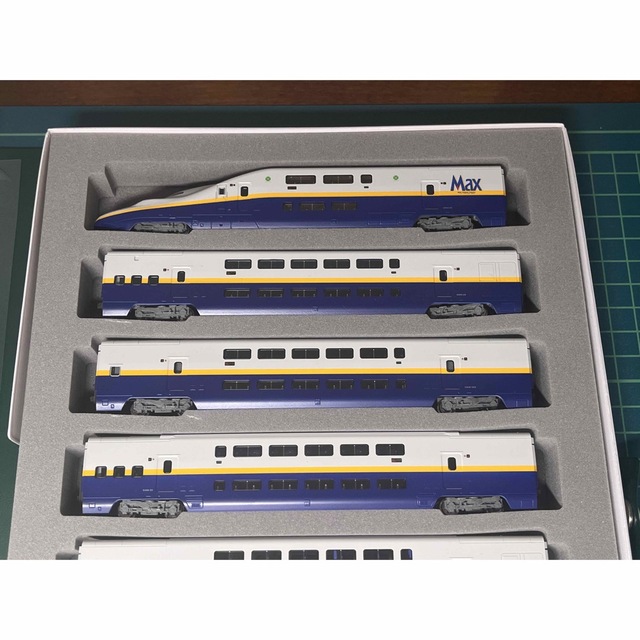 10-293 KATO E4系新幹線「Max」4両基本＋4両増結 エンタメ/ホビーのおもちゃ/ぬいぐるみ(鉄道模型)の商品写真