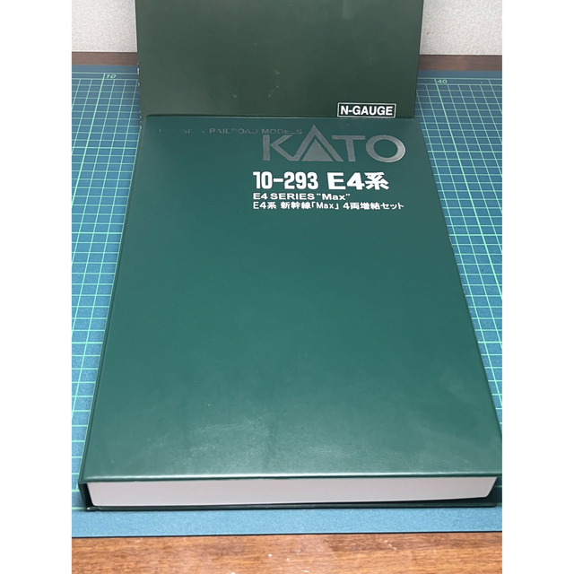 10-293 KATO E4系新幹線「Max」4両基本＋4両増結