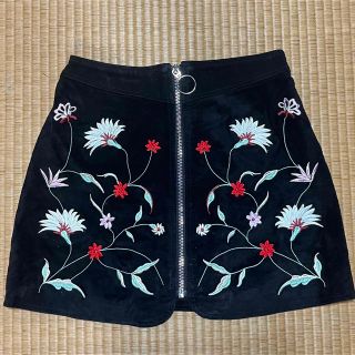 ザラ(ZARA)の刺繍　ミニスカート(ミニスカート)