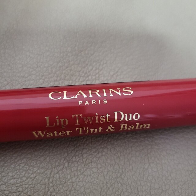 CLARINS(クラランス)のCLARINS　ツイストリップデュオ01 リップ　クラランス　ティント コスメ/美容のベースメイク/化粧品(リップグロス)の商品写真