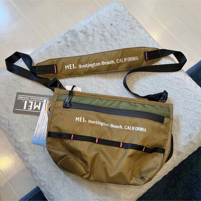 MEI(メイ)の新品 MEI メイ クラッチ ショルダー バッグ   アウトドア  ポーチ レディースのバッグ(ショルダーバッグ)の商品写真