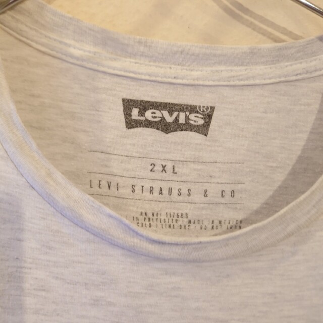 Levi's(リーバイス)のlevis Tシャツ ライトグレー　リーバイス メンズのトップス(Tシャツ/カットソー(半袖/袖なし))の商品写真