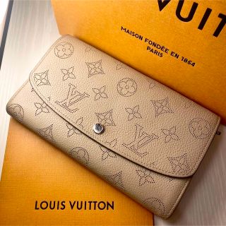 ルイヴィトン(LOUIS VUITTON)の極美品 LOUIS VUITTON ルイヴィトン マヒナ ポルトフォイユ 長財布(財布)