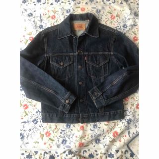 リーバイス(Levi's)のリーバイス　トラッカージャケット　70505 Mサイズ　デニム　メンズ　gジャン(Gジャン/デニムジャケット)