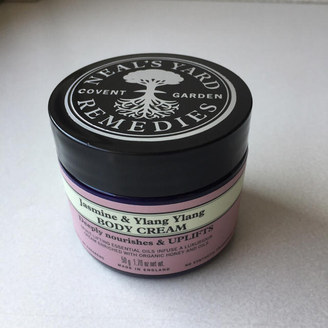 NEAL'S YARD(ニールズヤード)の新品 ニールズヤード ボディクリーム イランイラン&ジャスミン コスメ/美容のボディケア(ボディクリーム)の商品写真