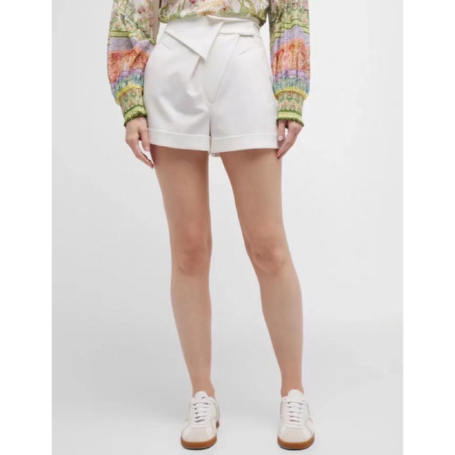 ❣️人気新作 ♡ Alice+Olivia 黒ショートパンツ 新品♡ 264-