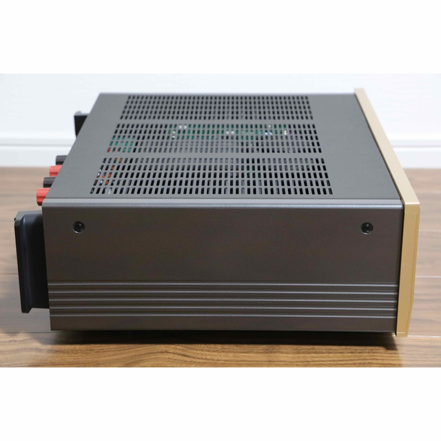 accuphase アキュフェーズ A-36 パワーアンプ 元箱あり accuphase アキュフェーズ A-36 パワーアンプ 元箱あり