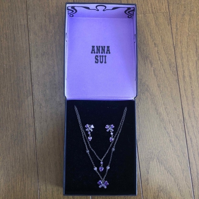 ANNA SUI - ANNA SUI 蝶とハートモチーフ ネックレス&ピアスのセット
