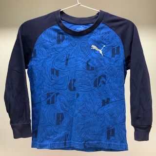 プーマ(PUMA)のプーマ　ロンT  130cm  キッズ　綿100%  PUMA  長袖Tシャツ(Tシャツ/カットソー)