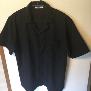 ウィゴー(WEGO)のWEGO  オープンカラーシャツ　メンズS(Tシャツ/カットソー(半袖/袖なし))