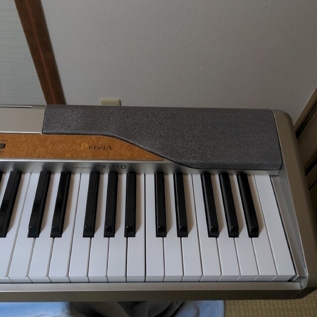 送料無料 電子ピアノ キーボードCASIO Privia PX-110 送料無料 電子ピアノ キーボードCASIO Privia PX-110