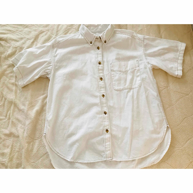 GU(ジーユー)のデニムオーバーサイズシャツ レディースのトップス(シャツ/ブラウス(半袖/袖なし))の商品写真