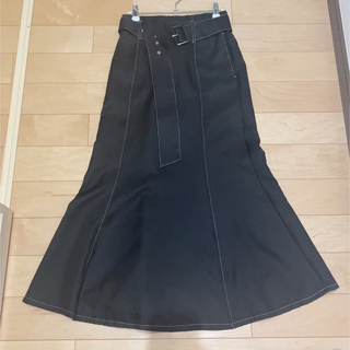 ヘザー(heather)のマーメイドスカート　ステッチ　黒　ブラック　スカート　ベルト付き(ロングスカート)