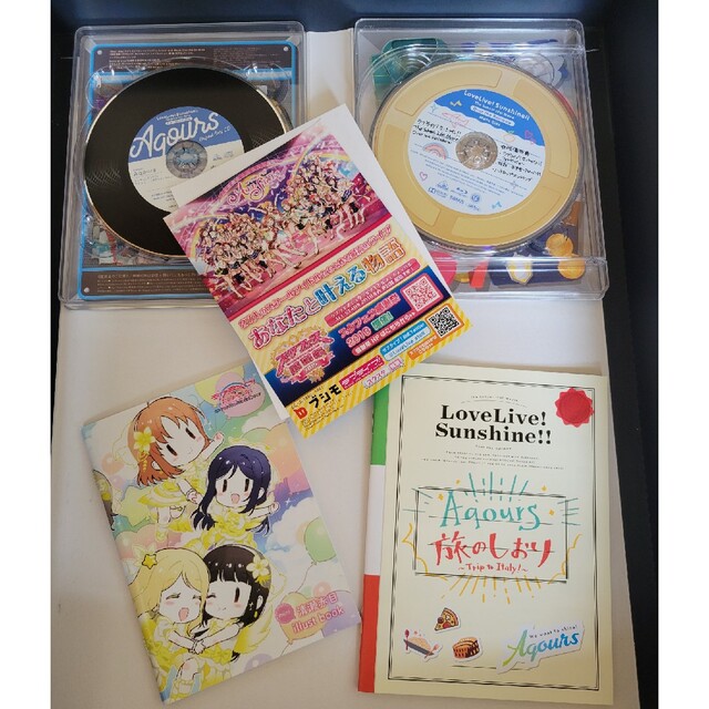 ラブライブサンシャイン　Blu-ray　ブルーレイ　映画　劇場版　特装限定版 エンタメ/ホビーのDVD/ブルーレイ(アニメ)の商品写真